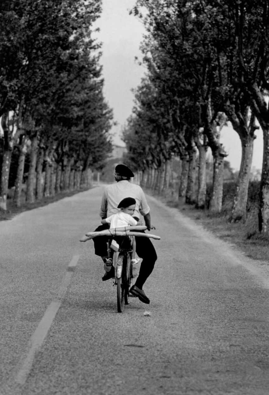 Elliott Erwitt – Provence, 1955